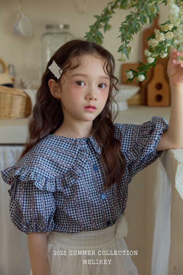 Jolie Summer 🕊️ 晨光格紋上衣