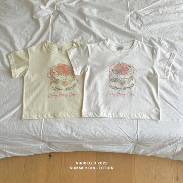 Jolie Summer 🕊️ 草莓奶霜上衣