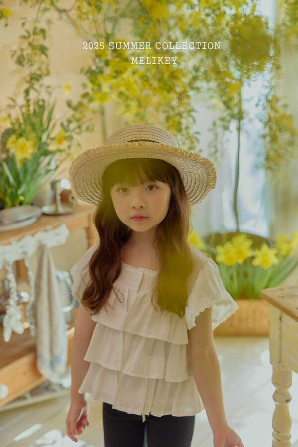Jolie Summer 🕊️ 跳跳裙襬上衣
