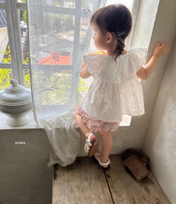 Jolie Summer 🕊️ 風鈴花袖上衣