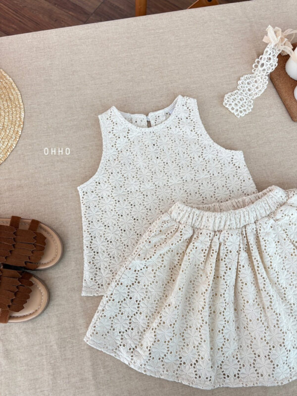 Jolie Summer 🕊️ 夏光鏤花套裝