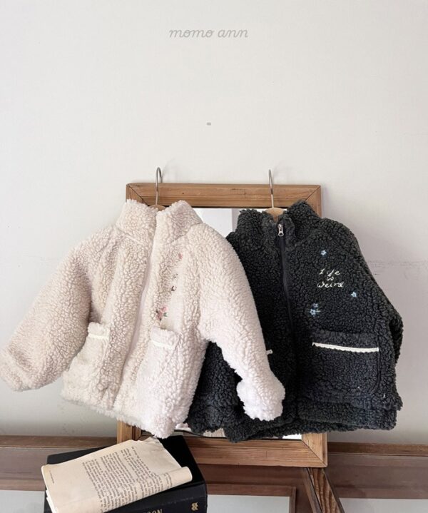 08F82D1D-778C-4CBA-AD1E-491E36B48ADE ❄️ 冬之繭感羊羔絨外套