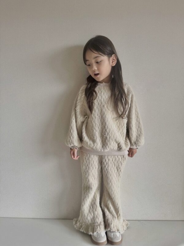 ❄️ 微光珍珠上衣