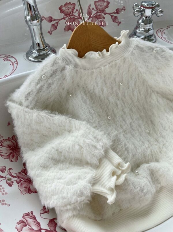 ❄️ 微光珍珠上衣