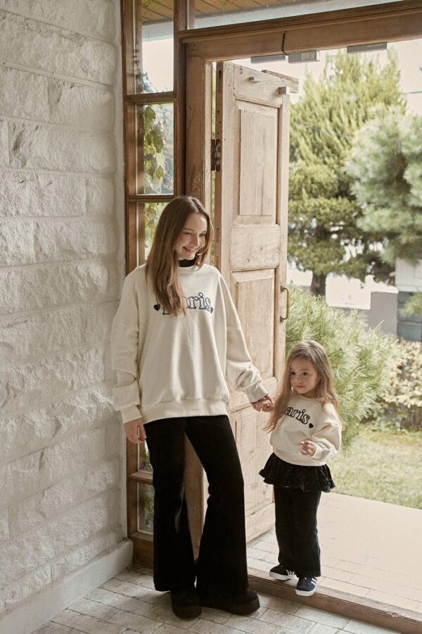 3C0CE62D-5AC3-4F7B-9B45-E5D3C3EC0903 ❄️ 柔光微喇長褲