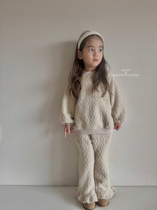 ❄️ 微光珍珠上衣