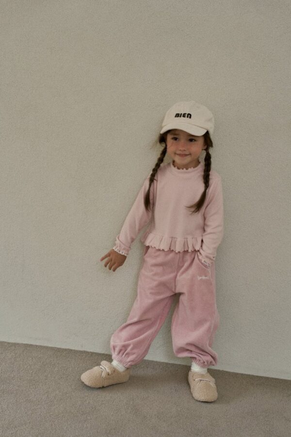 62260172-907C-4BA1-9D6B-00A543820AF5 ❄️ 冬日天鵝絨縮口褲