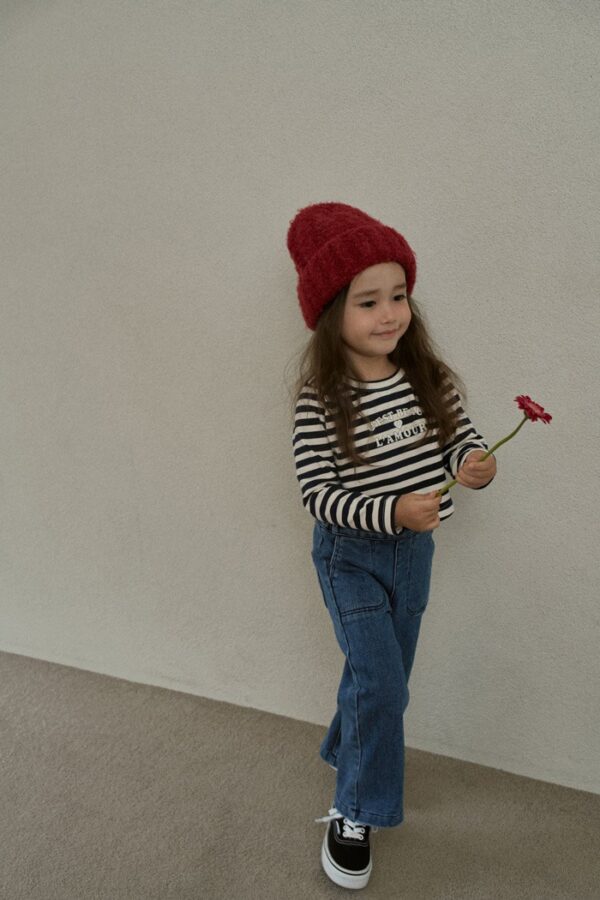 677A4D68-950E-41CC-BAB9-DD1DC62C95CD ❄️ 記憶丹寧褲