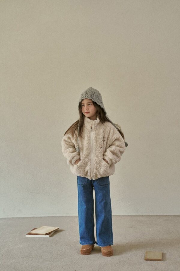 82C476CA-68AD-47F4-AF9E-F98A9C77C3C2 ❄️ 記憶丹寧褲