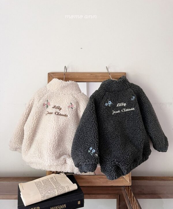 84C52502-2FCD-4A03-8572-27A4F0DDCBD1 ❄️ 冬之繭感羊羔絨外套