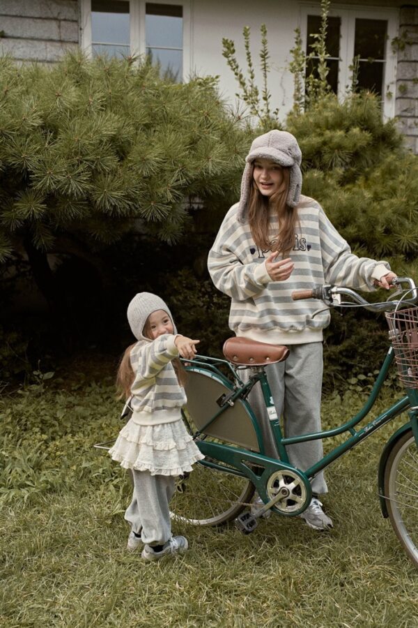 A15F89F6-FF99-46BD-AEA3-7094F330FED4 ❄️ 巴黎夢想衛衣