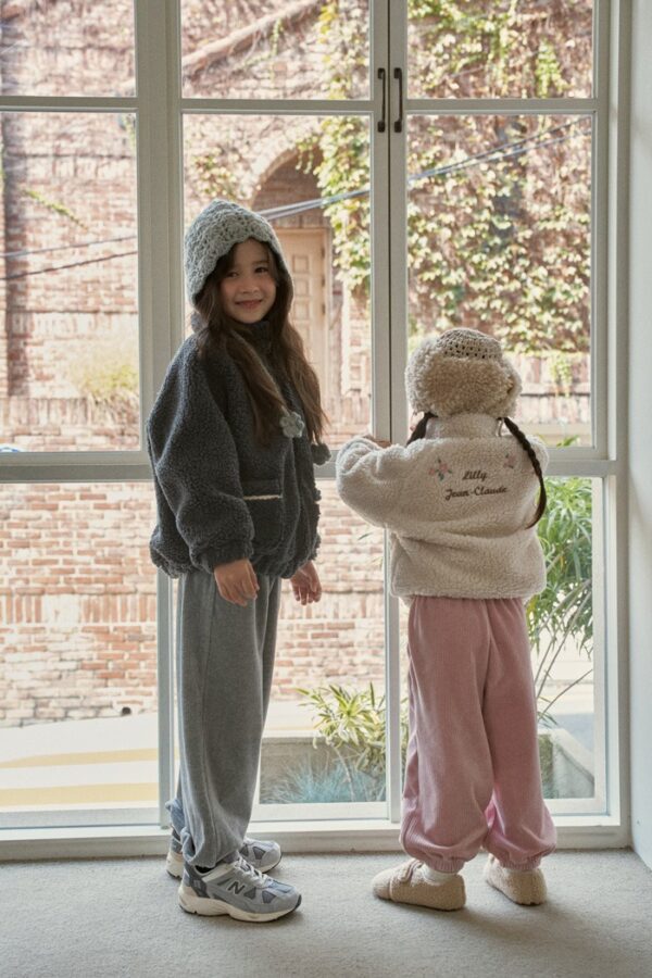 D1E65472-1D27-4CF5-87A9-C0712464D35A ❄️ 冬之繭感羊羔絨外套