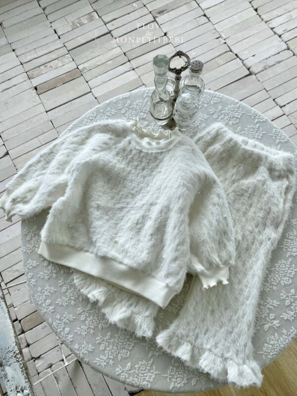 ❄️ 微光珍珠上衣