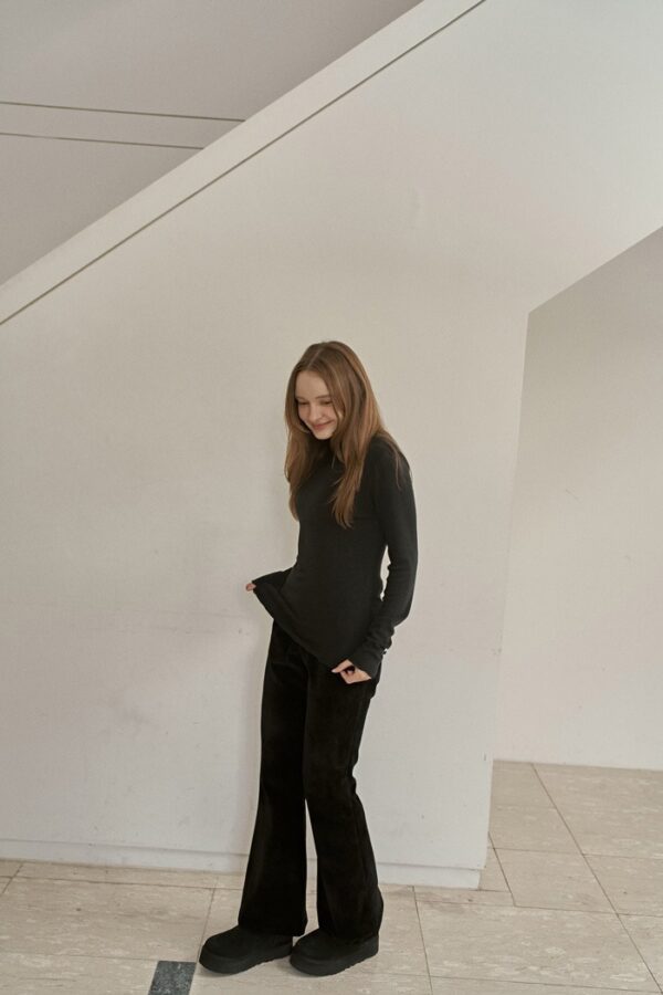 E5066744-7370-45E6-A819-EEE3A285ACA0 ❄️ 柔光微喇長褲