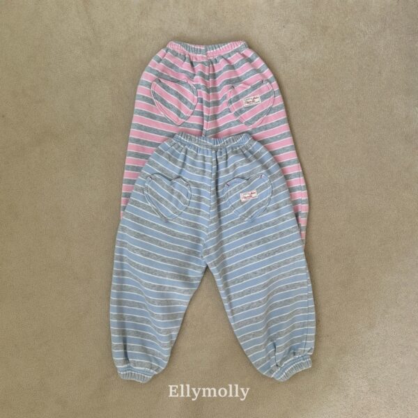 00A8AEB3-57A7-4564-9820-1709E1E0B7C1 ❄️ 可愛心機條紋愛心縮口褲