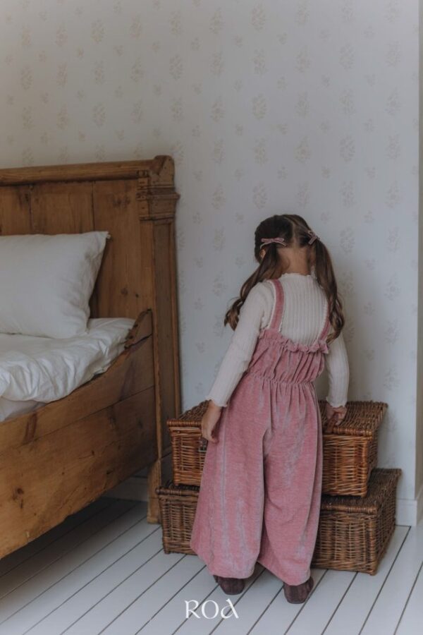 ❄️ 魅力荷葉連身褲