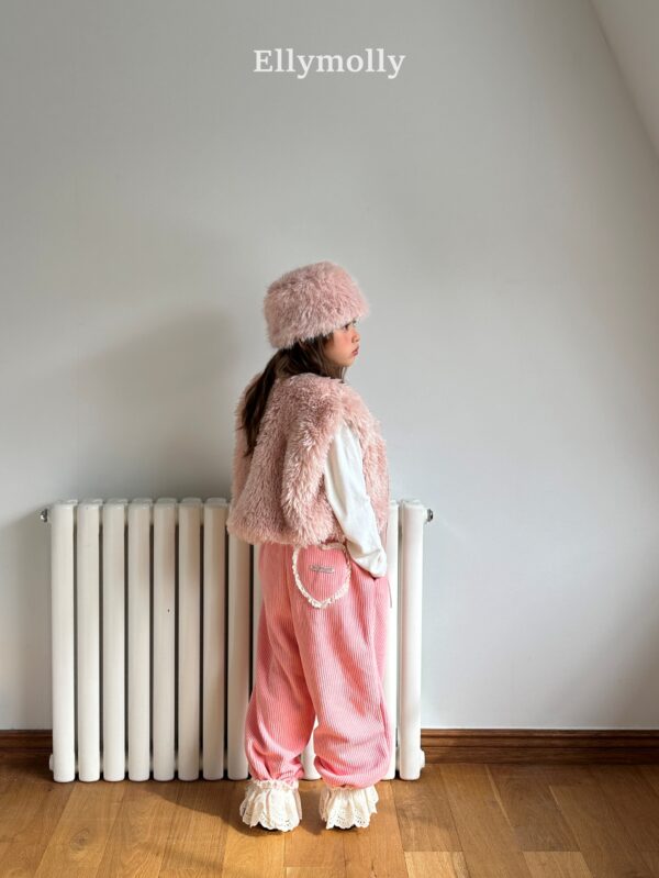 ❄️ 可愛蓬鬆感毛絨保暖背心