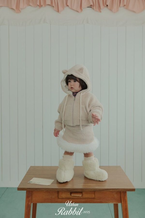 0E0668D1-9F54-46D0-88DE-6EE2211A5C5D ❄️ 甜美絨球感造型迷你褲裙