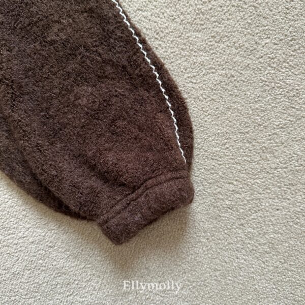 1CD394D3-EE93-4377-9787-504BF7E89F80 ❄️ 慵懶毛絨縮口休閒褲