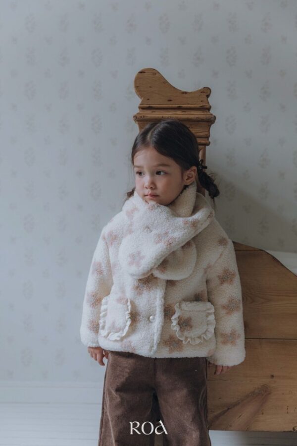 ❄️ 花卉提花毛絨圍巾