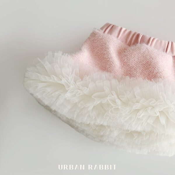 26919583-CF71-47DD-9A4F-2BB5049FF6F6 ❄️ 甜美絨球感造型迷你褲裙