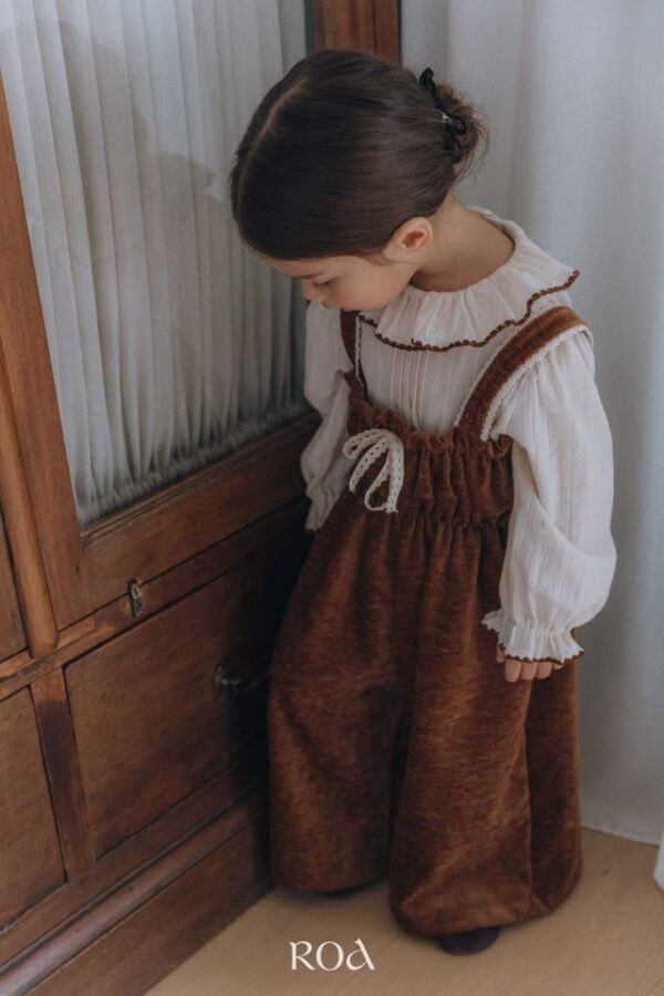 ❄️ 魅力荷葉連身褲