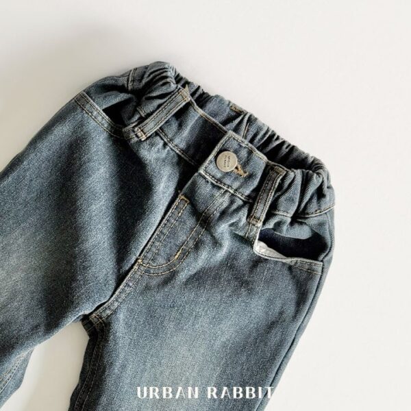 3A6D4AEE-AE4B-4600-9F0E-075D32B01611 ❄️ 今天也要顯瘦保暖喇叭牛仔褲