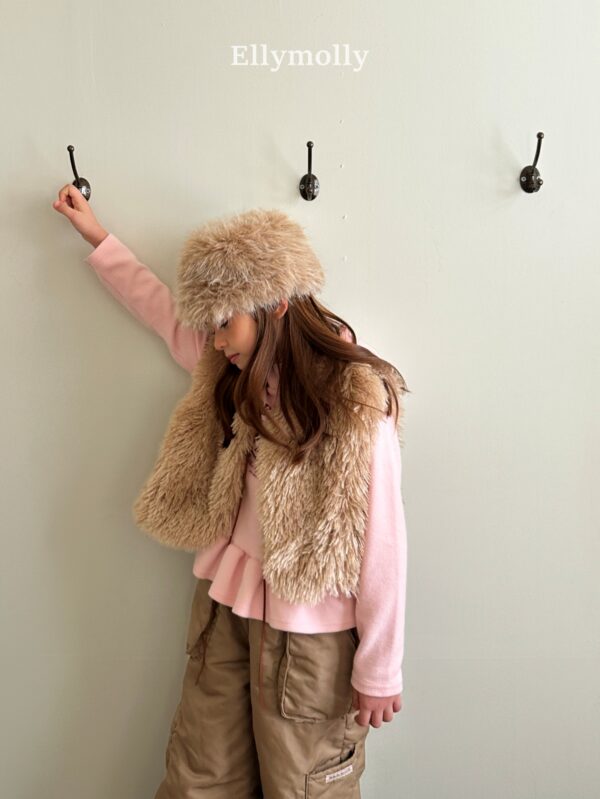 ❄️ 可愛蓬鬆感毛絨保暖背心