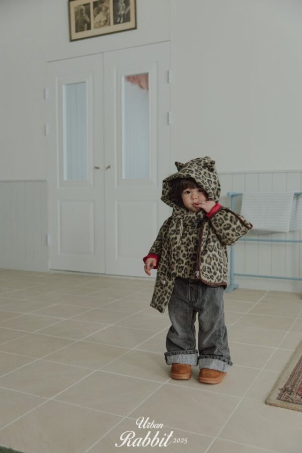 44EBE87F-A57E-4F09-8B70-5B5CC2D907FD ❄️ 今天也要顯瘦保暖喇叭牛仔褲