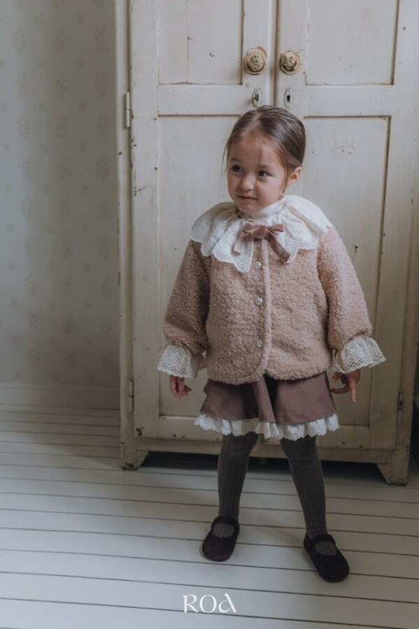 ❄️ 絨毛蕾絲外套