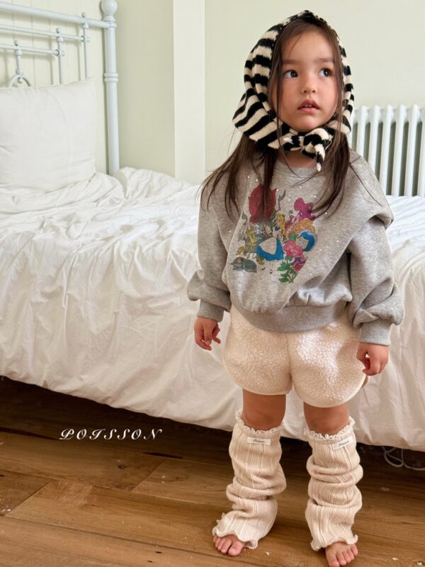 ❄️ 愛麗絲花朵大學T