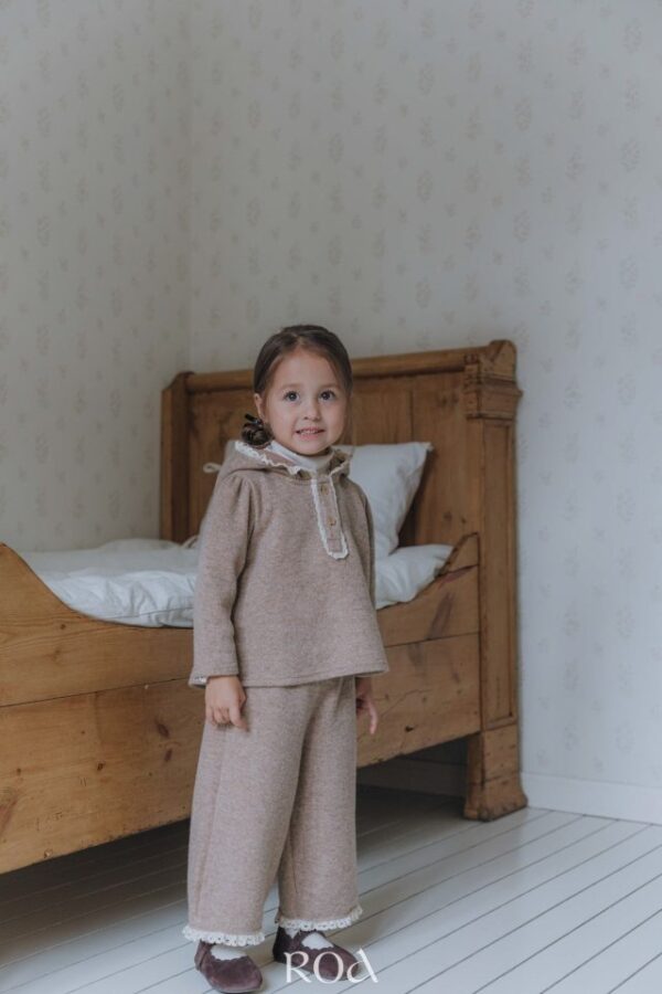 ❄️ 精靈連帽蕾絲套裝