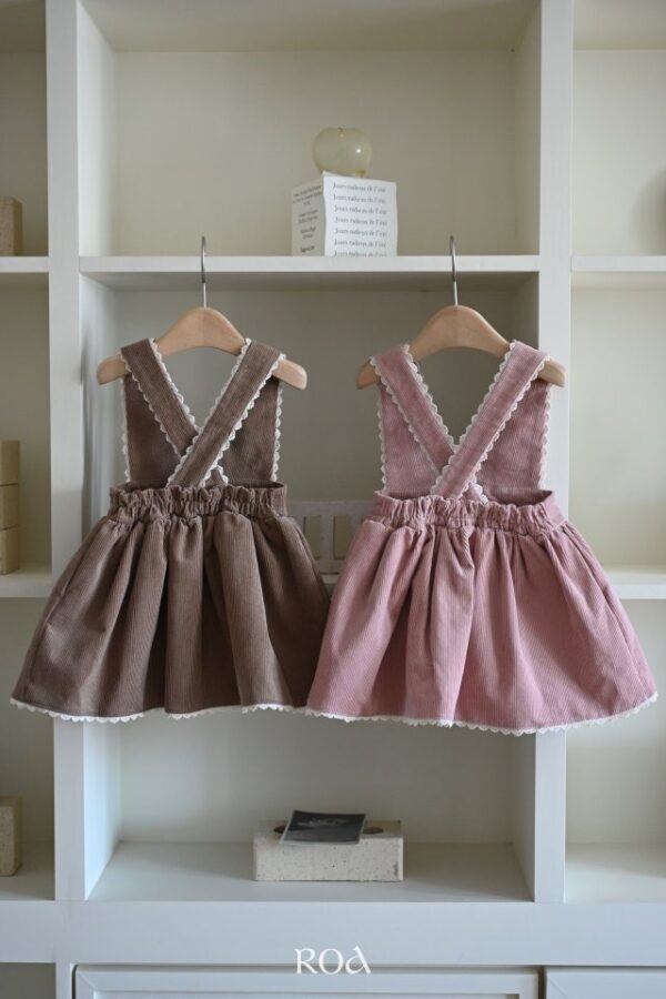 ❄️ 絲帶荷葉吊帶裙