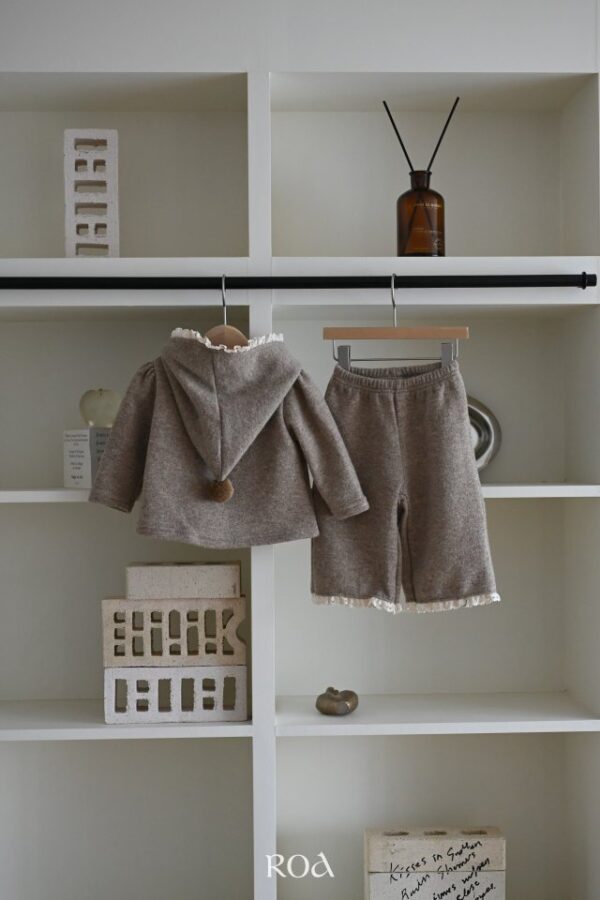 ❄️ 精靈連帽蕾絲套裝