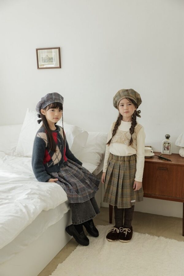 50A2DB08-4554-47EF-8BEC-F832F33714BB_1_201_a ❄️ 優雅顯瘦背心式修身打底衣