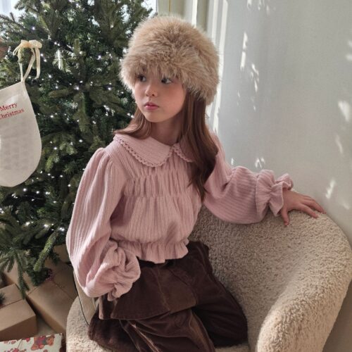 56CA95F6-2FC0-4979-9C93-15BD9AA4E409 ❄️ 氣質甜美蜜糖圓領襯衫