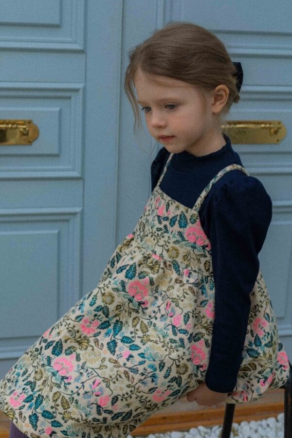 ❄️ 輕柔花語提花印花細肩帶洋裝