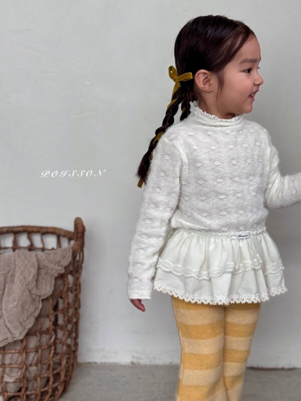 ❄️ 氣質蕾絲拼接半高領打底衣