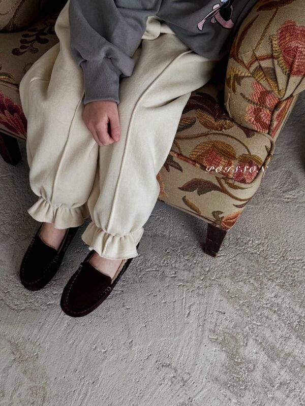 ❄️ 甜美慵懶荷葉邊縮口褲