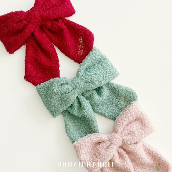 6CF2B264-2509-4E2E-987B-195C89B2D11A ❄️ 可愛泰迪熊造型蝴蝶結髮夾