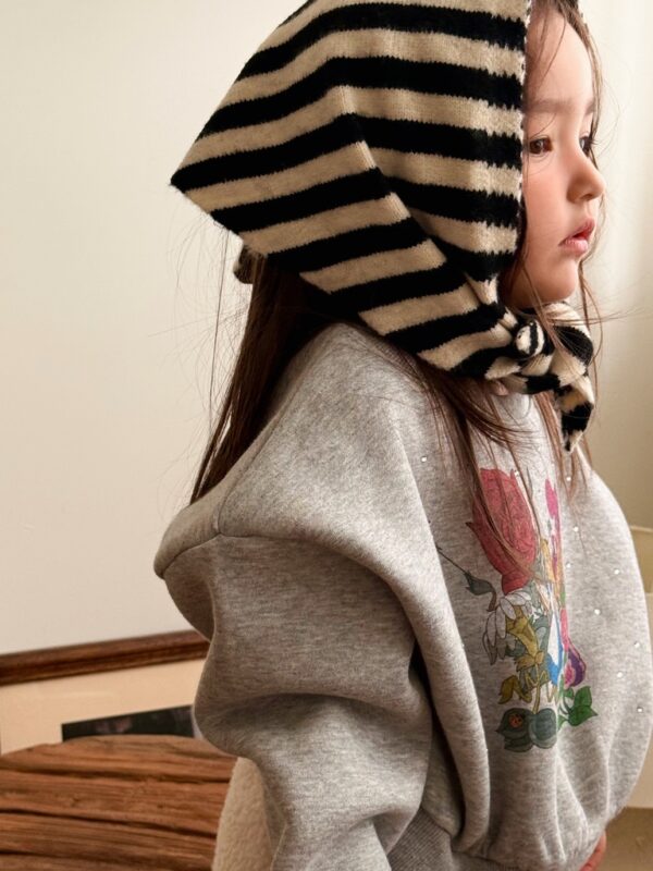 76EC6609-E8E4-4EAB-8E65-A93D32C583D1_1_105_c ❄️ 條紋針織保暖圍巾