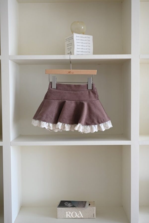 ❄️ 蕾絲荷葉短裙