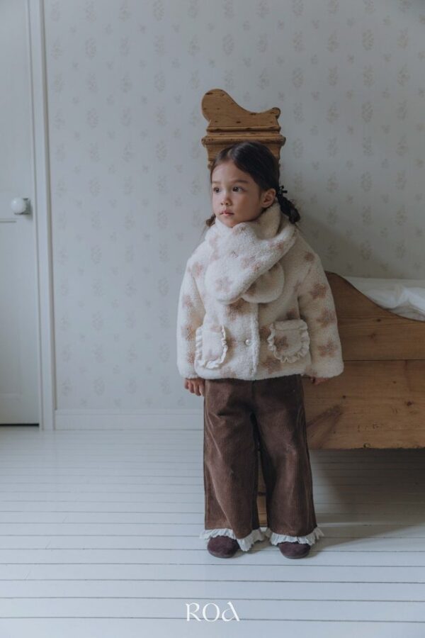 ❄️ 花卉提花毛絨圍巾