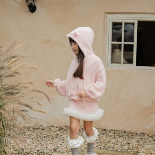 8670C17A-F537-44DC-83C7-0D8DCE9D2CAC ❄️ 甜美絨球感造型迷你褲裙