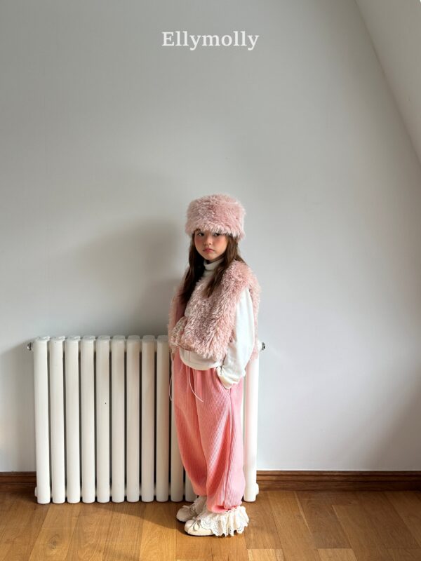 ❄️ 可愛蓬鬆感毛絨保暖背心