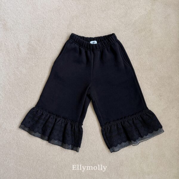 9B185D78-1556-4158-A839-4B89CA358366 ❄️ 溫柔蕾絲滾邊寬褲