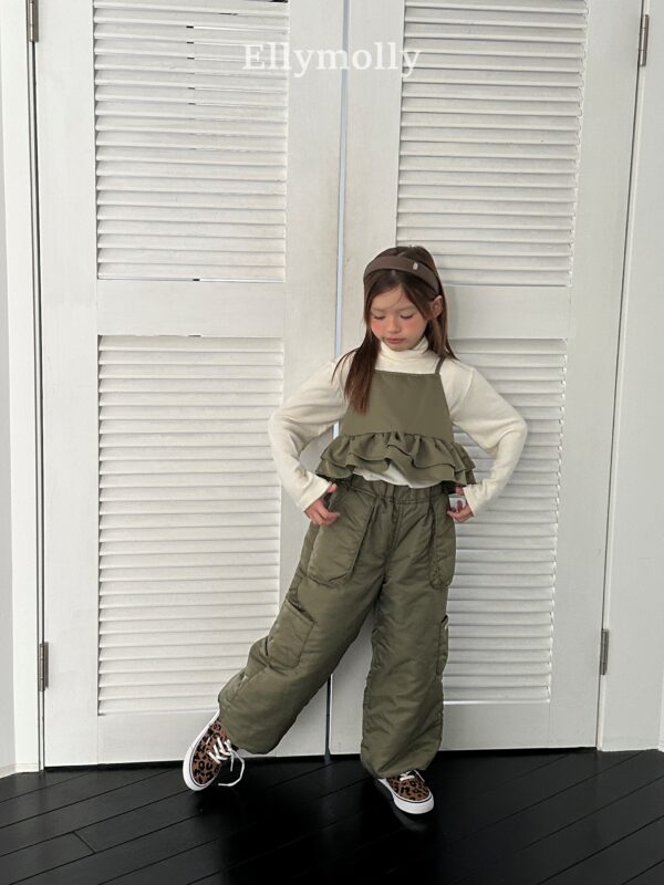 9C9F7A05-C19B-44C0-9BA3-FE0DAC741D8B ❄️ 空氣感百搭顯瘦工裝褲