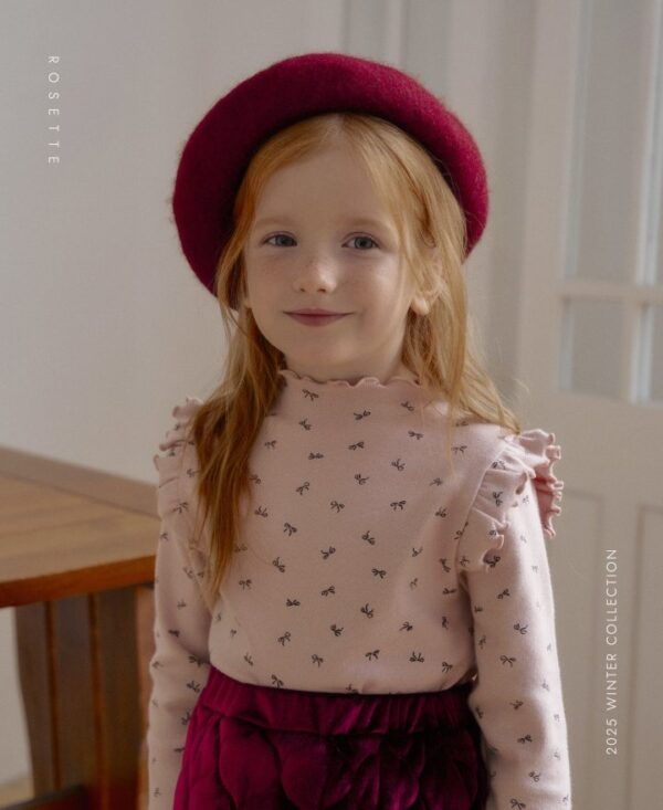 A19ED212-4C50-4A7C-B08C-9B9E9F3FBBD2 ❄️ 甜美蝴蝶結捲邊打底上衣