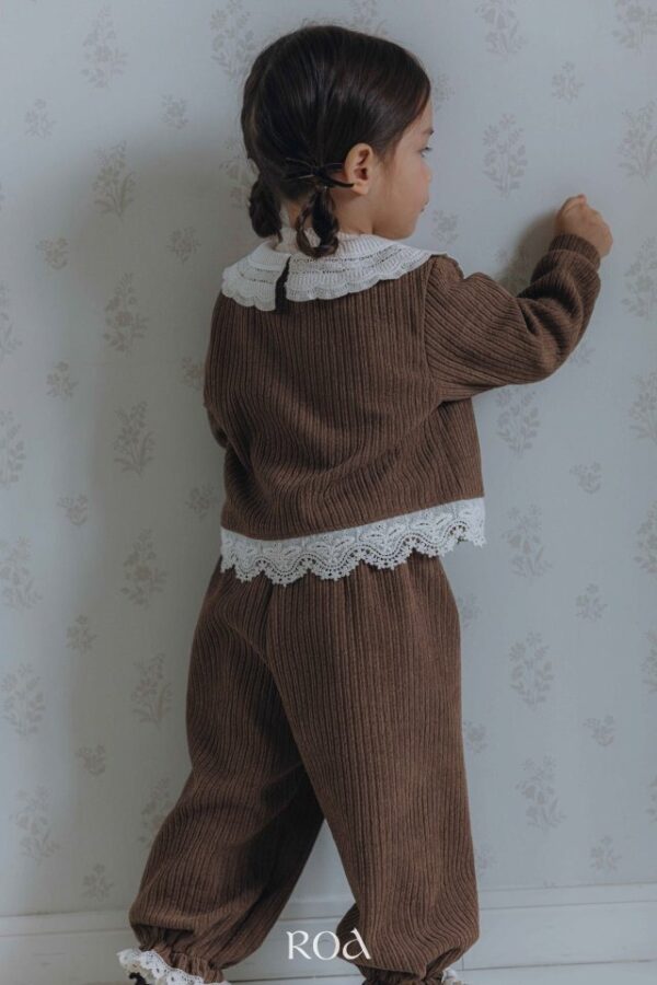 ❄️ 甜美蕾絲縮口褲