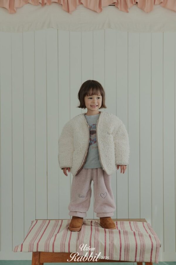 A95DD543-CD8C-4082-B77F-2D529964DEBF ❄️ 可愛圍巾貓咪上衣